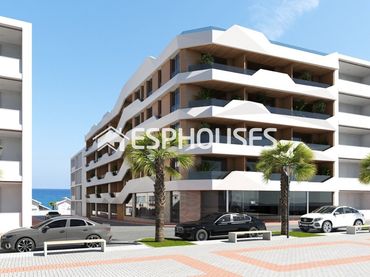 Local comercial en venta en Cervantes 33