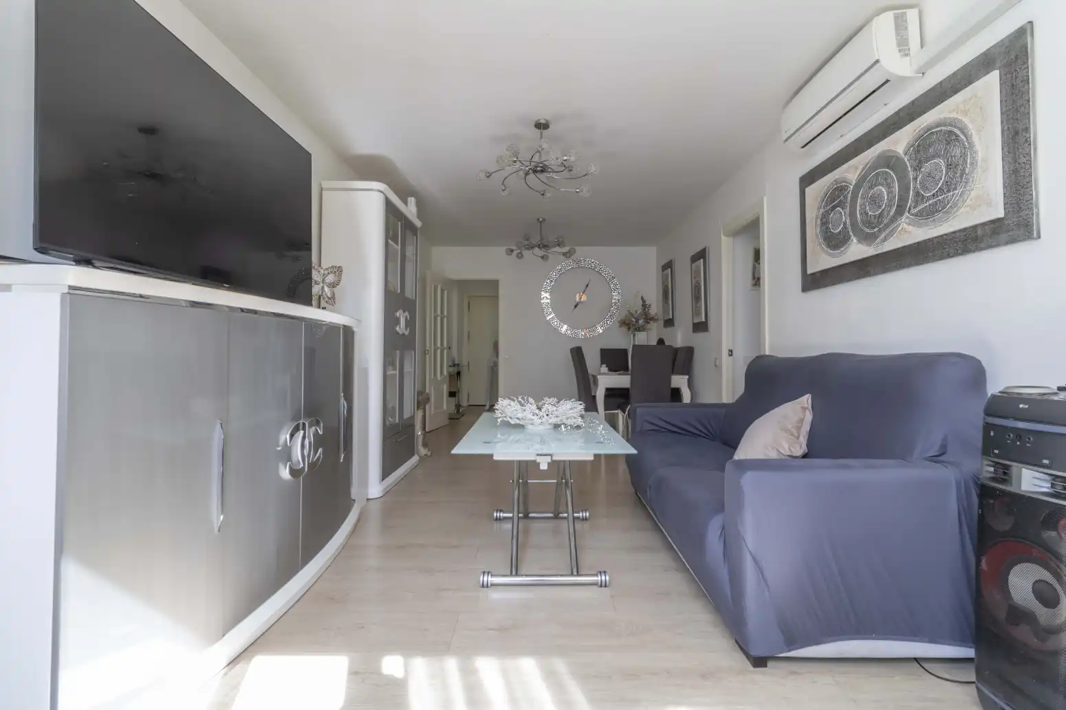 Sala de estar de Piso en venta en Sevilla con Aire acondicionado, Jardín privado y Piscina