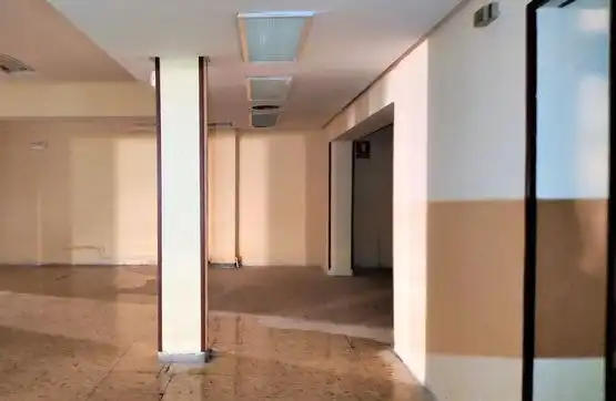 Local comercial en venda a Bembibre, imagen 4
