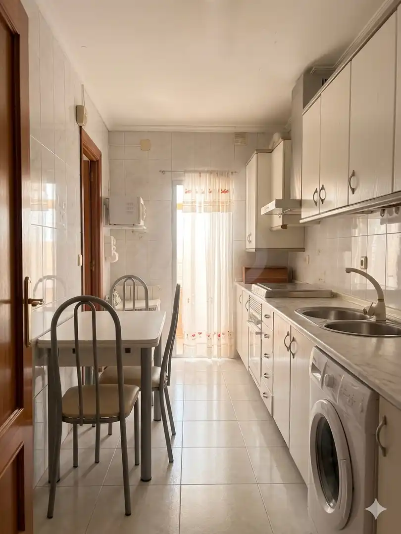 Kitchen of Detached homes for sale in Palencia  with Heating and Terrace