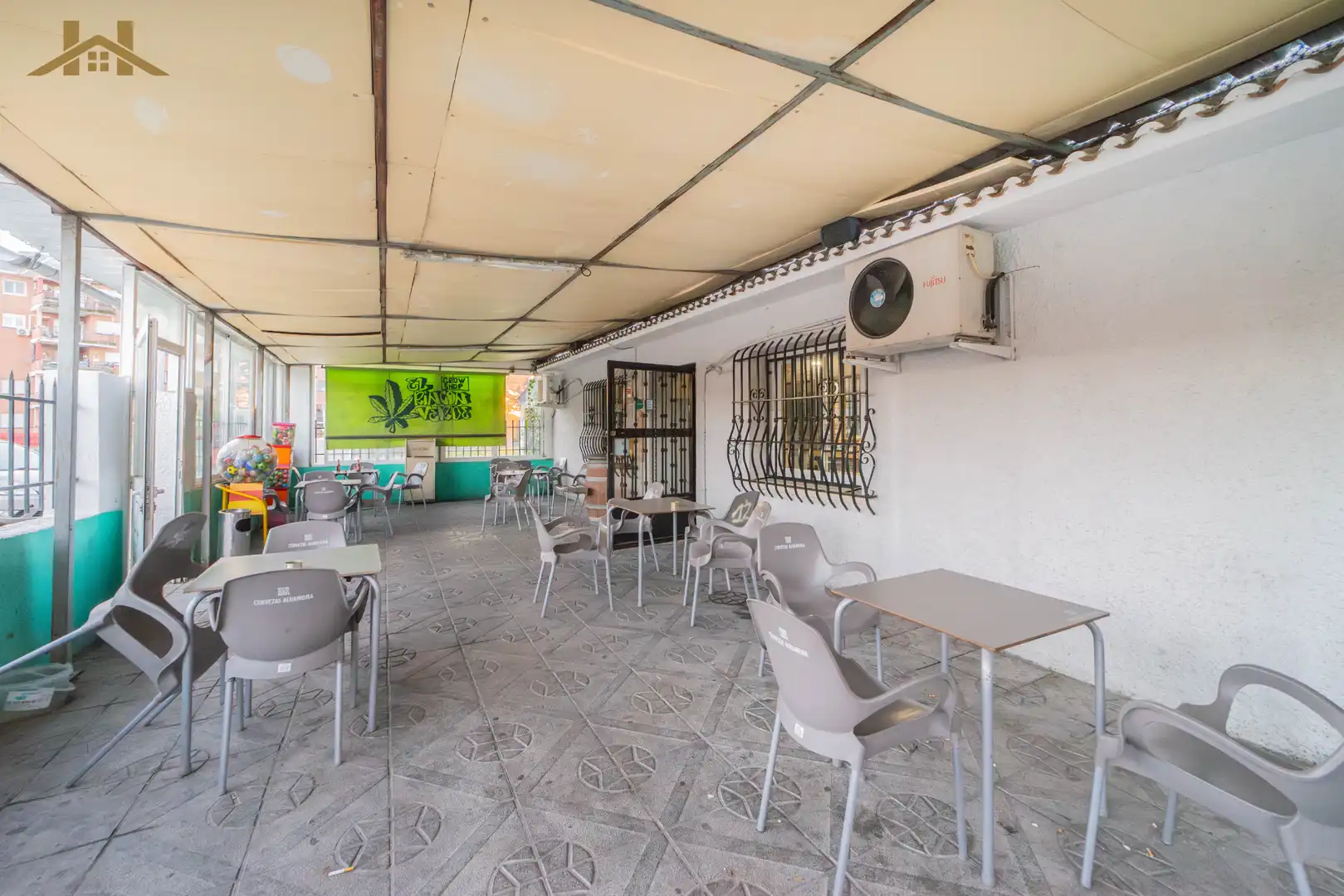 Local en venta en Santa Cruz del Retamar con Amueblado