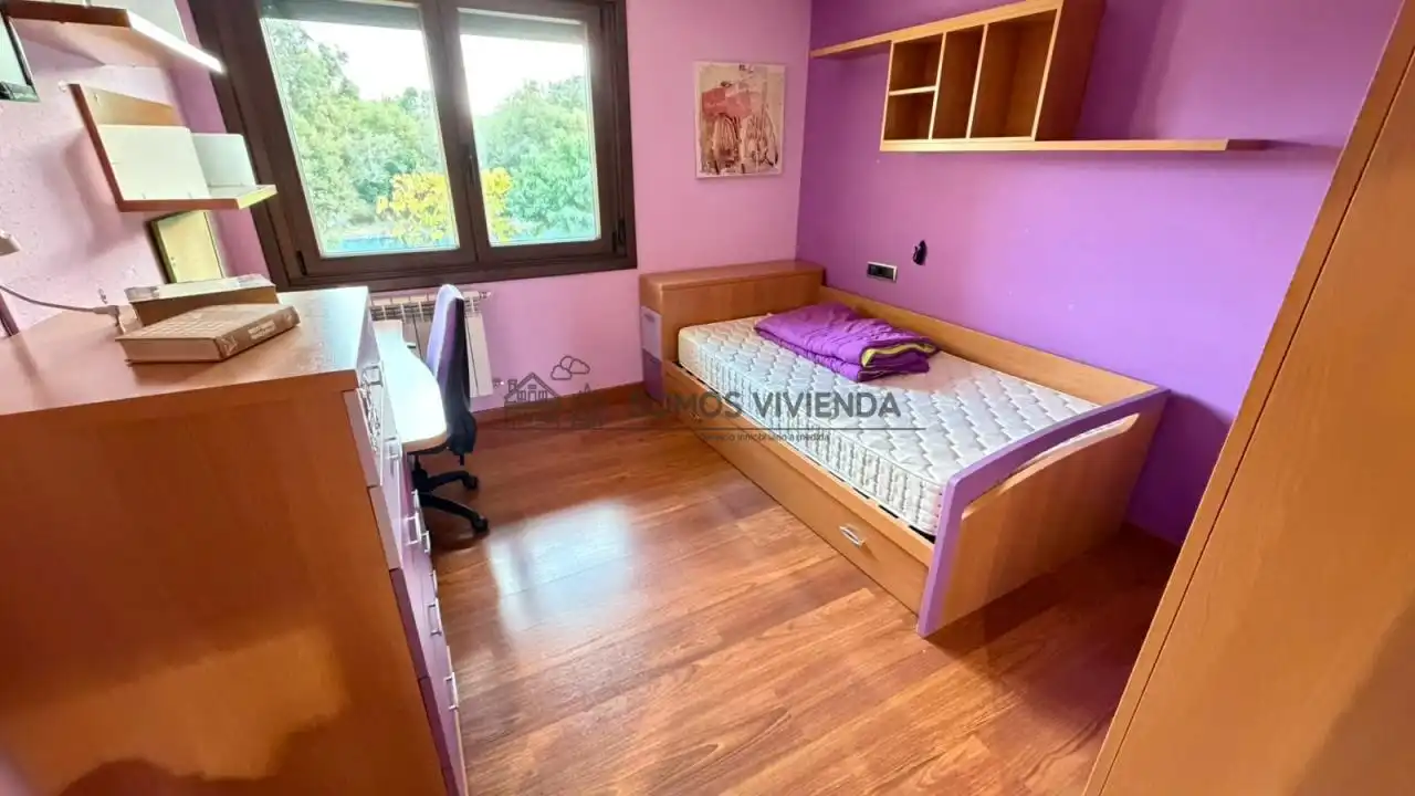 Bedroom of Houses for sale in San Cibrao das Viñas  with Heating, Private garden and Storage room