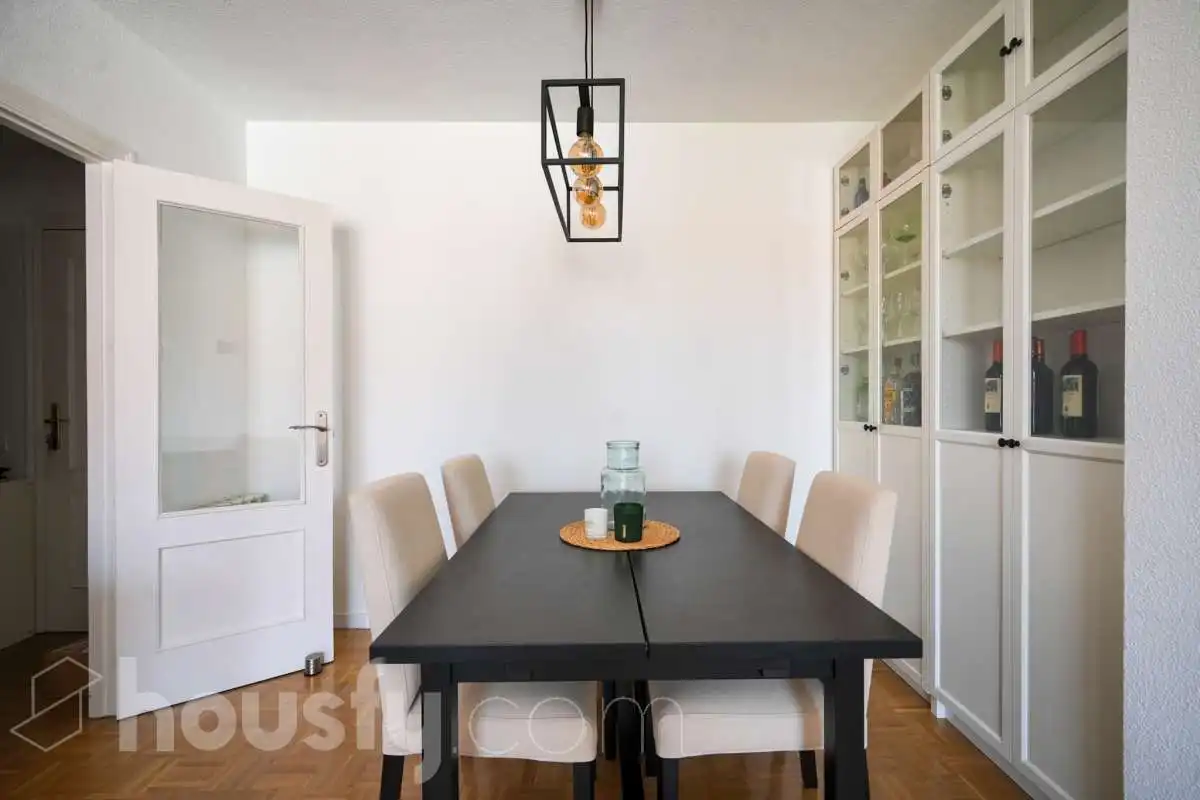 Dining room of Flat for rent in Madrid  with Air Conditioner, Heating and Furnished
