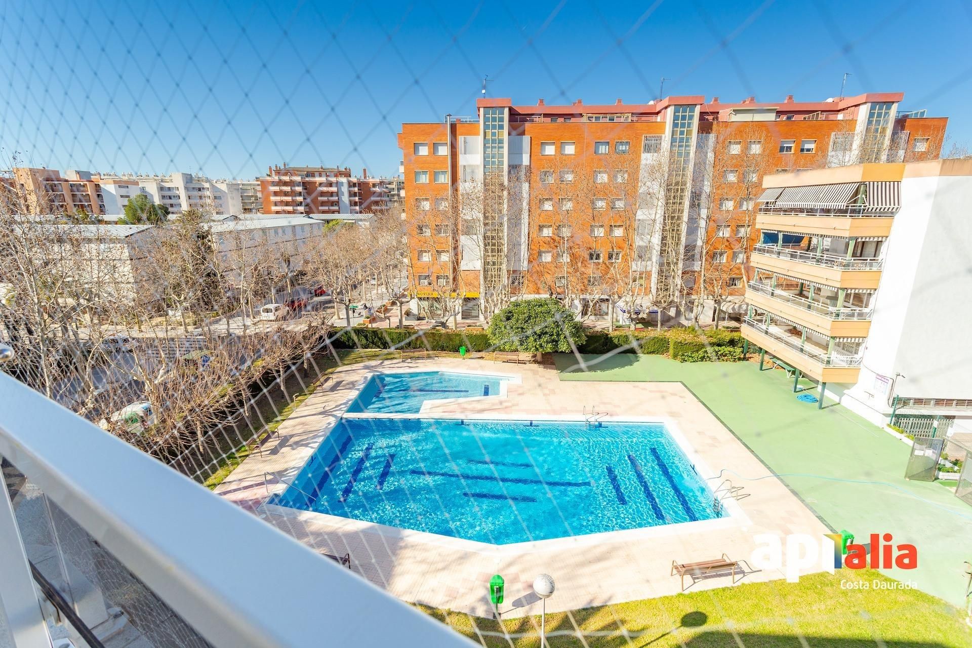 Swimming pool of Apartment for sale in Salou  with Air Conditioner, Heating and Terrace