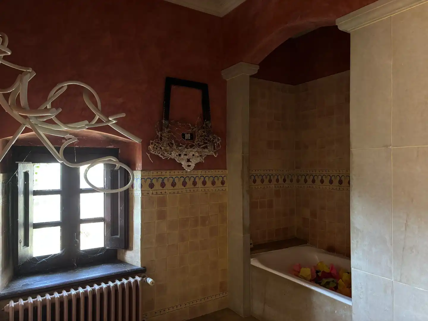 Baño de Finca rústica en venta en La Pera con Jardín privado, Trastero y Piscina