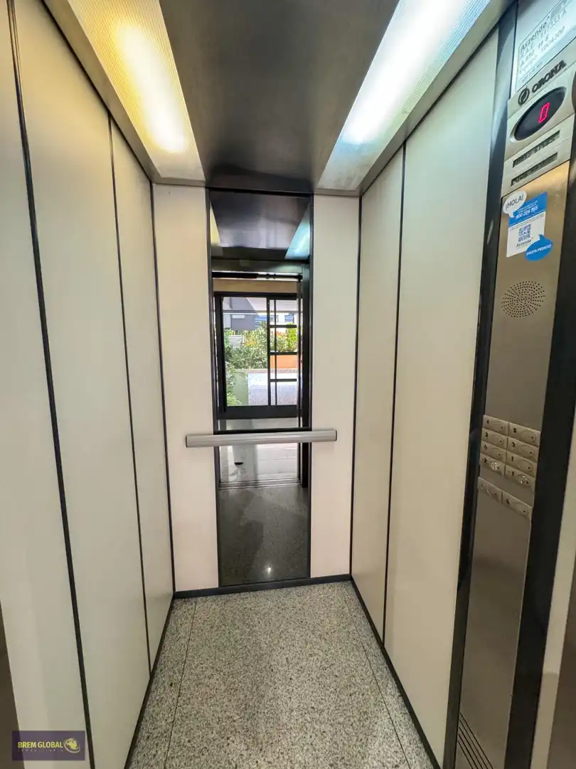 Piso en venta en Madrid con Aire acondicionado, Calefacción y Jardín privado