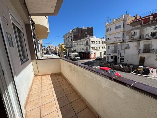 Vista exterior de Pis en venda en Sant Carles de la Ràpita