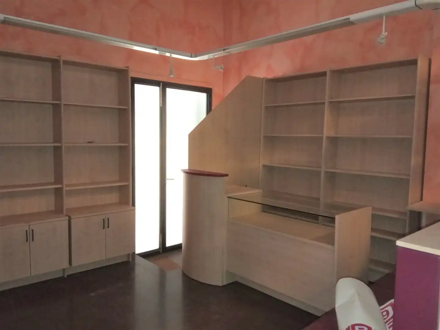 Business premises to rent in Nucli Urbà, imagen 4