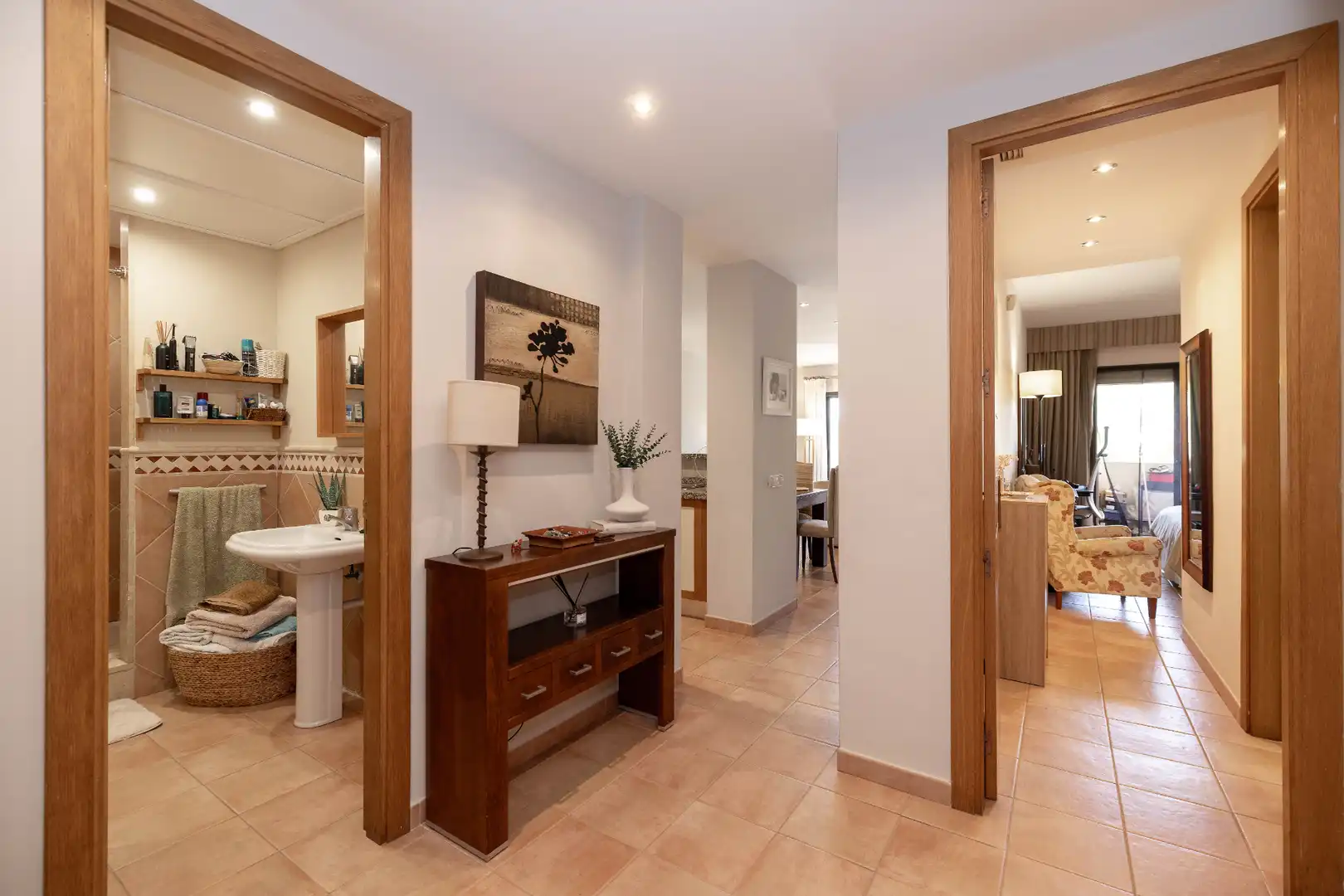 Wohnung zum Verkauf in Marbella mit Klimaanlage, Heizung und Terrasse