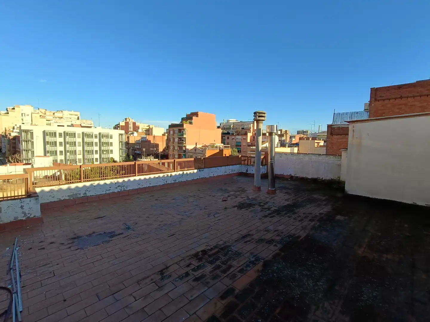 Terrassa de Pis en venda en L'Hospitalet de Llobregat amb Aire condicionat, Calefacció i Terrassa