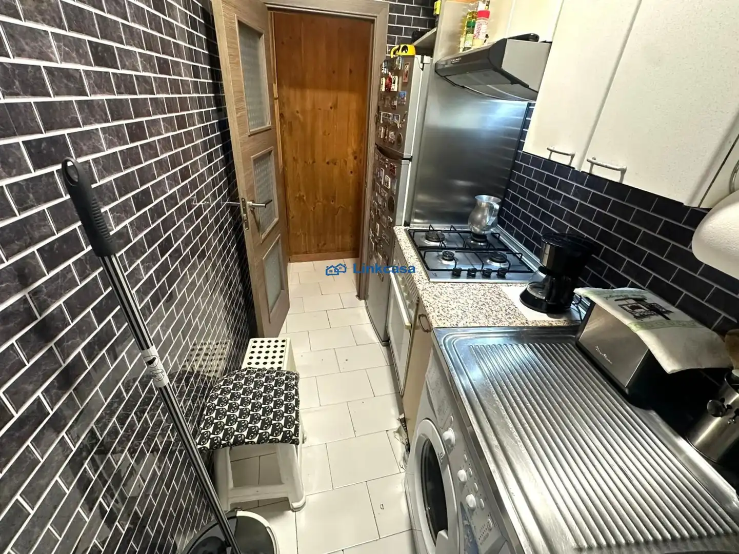 Kitchen of Flat for sale in Madrid