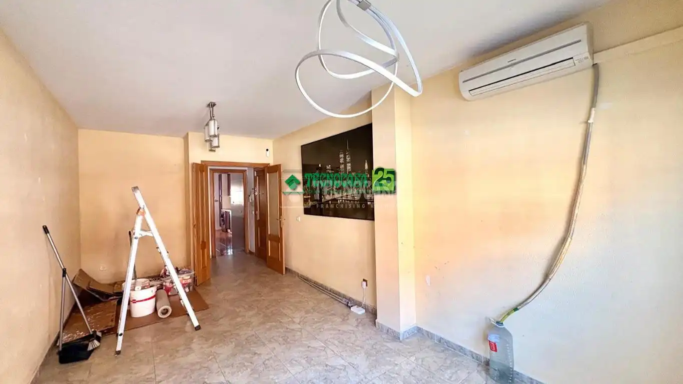Piso en venta en Yuncler con Aire acondicionado y Calefacción