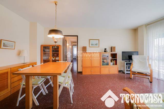 Piso en Venta en Veral d'Ocata