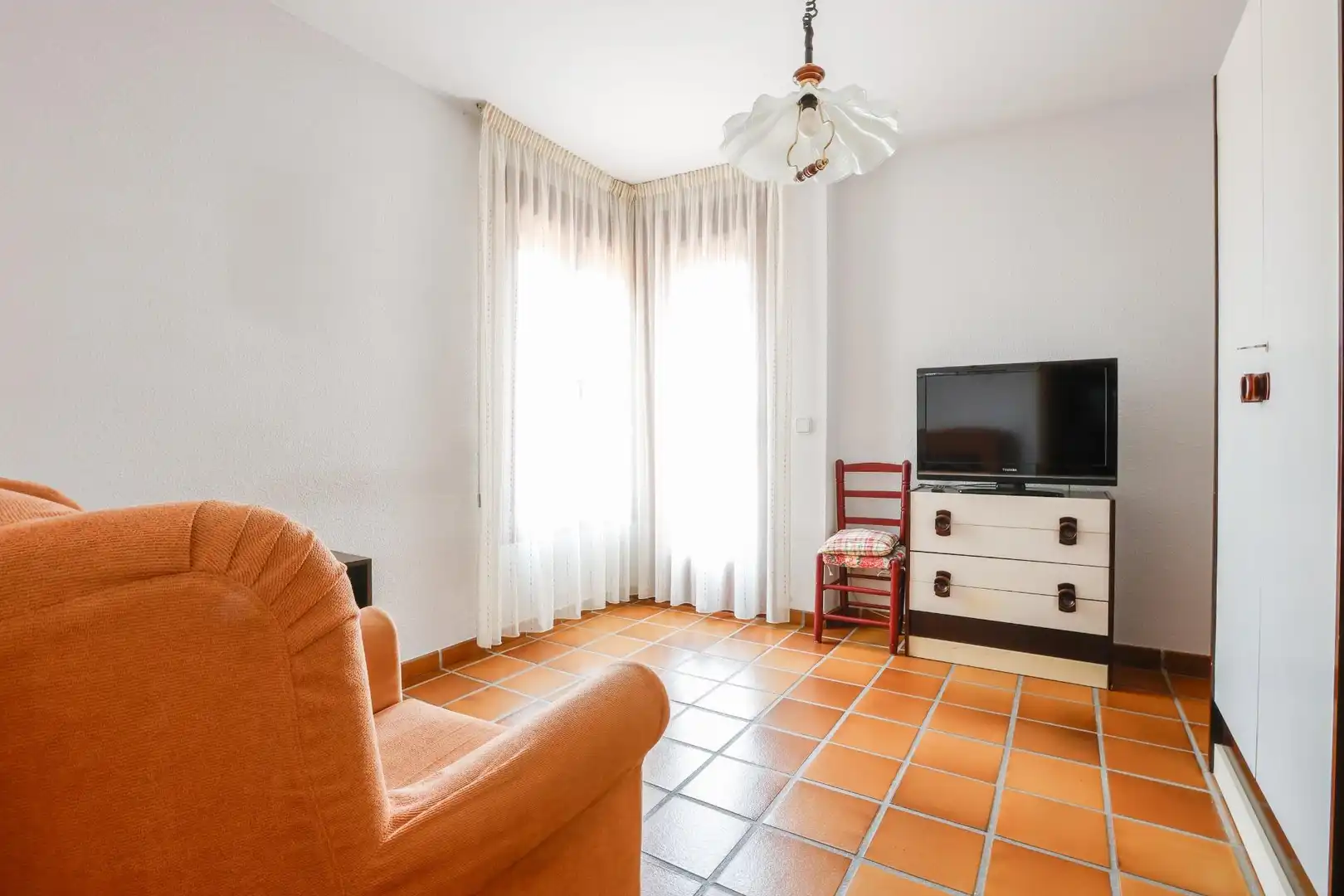 Sala de estar de Casa o chalet en venta en Valdemoro con Calefacción, Jardín privado y Terraza