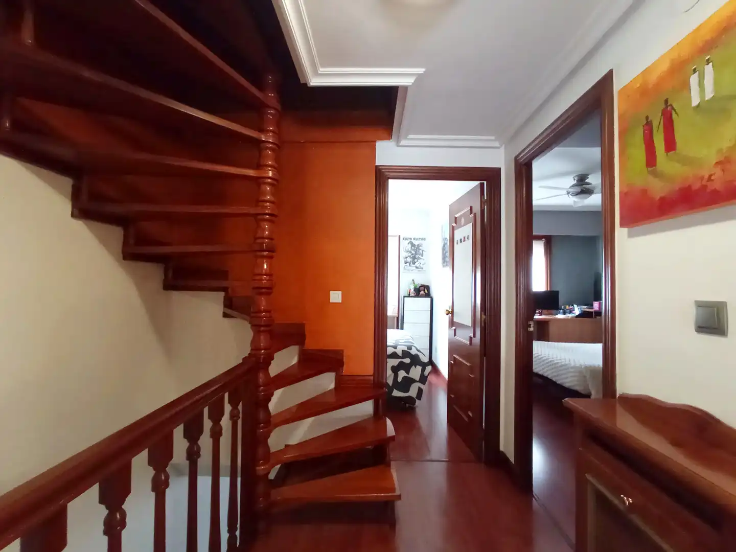 Casa adosada en venta en Irun  con Terraza, Trastero y Amueblado