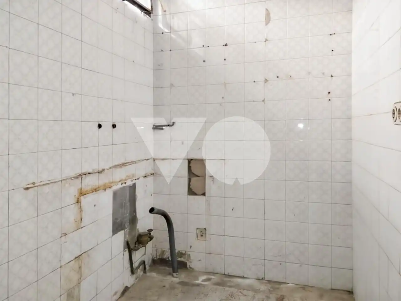Bathroom of Commercial properties for sale in Galapagar