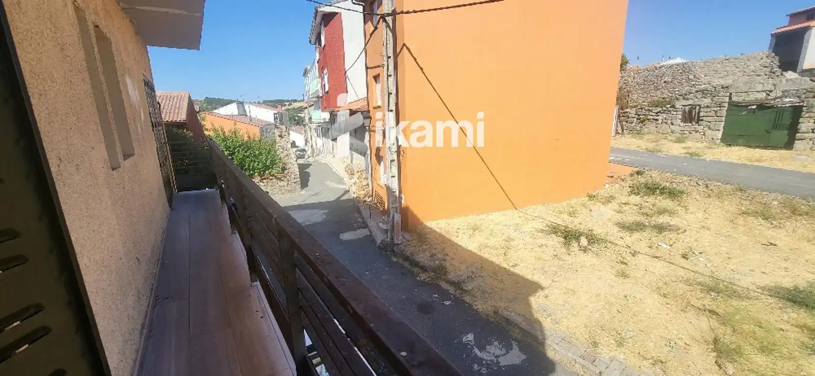 Buildings for sale in Peguerinos