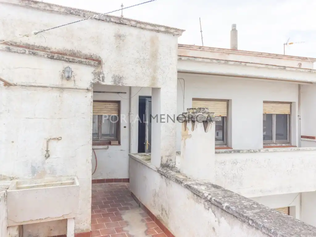 Vista exterior de Pis en venda en Maó - Mahón