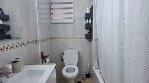 Foto 5 de Piso en venta en Calle Andalucía, 45, Mondejar - Junquillos, La Línea de la Concepción