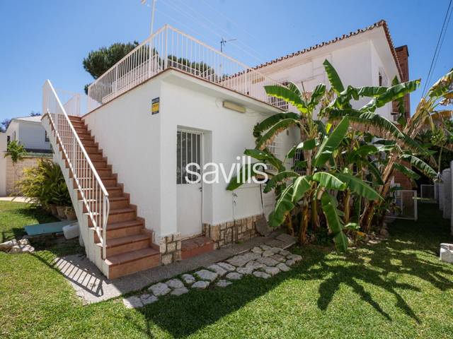 Casa-chalet en Venta en Pedregalejo - Morlaco