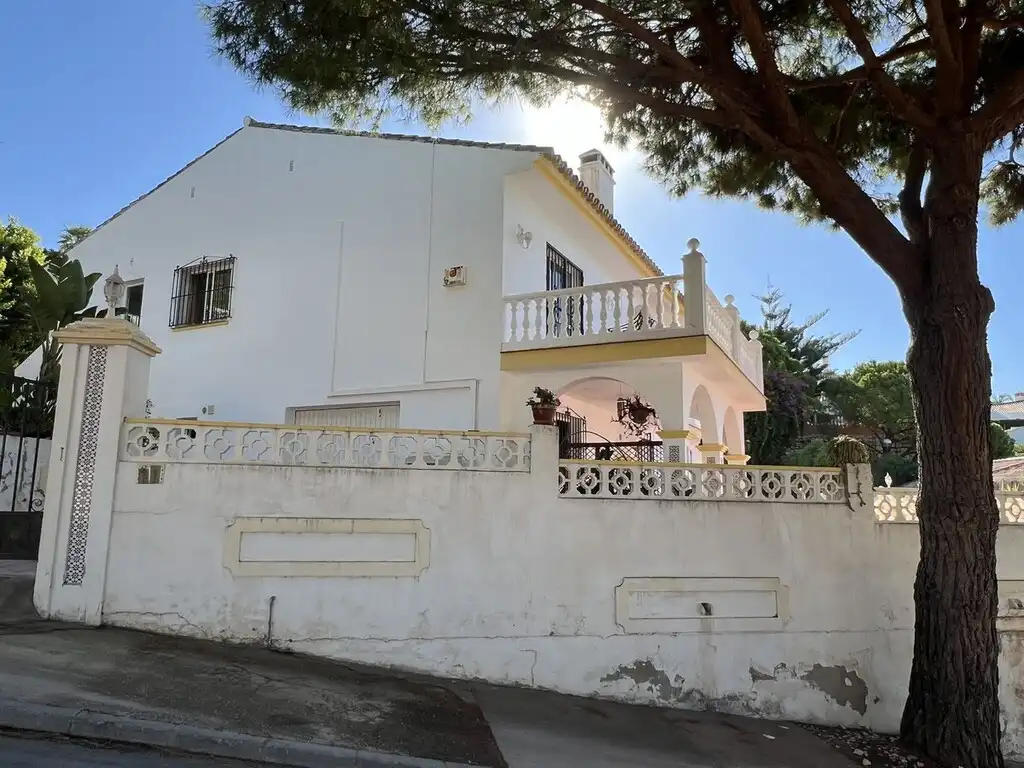 Villa con piscina in vendita a Mijas pueblo, imagen 2