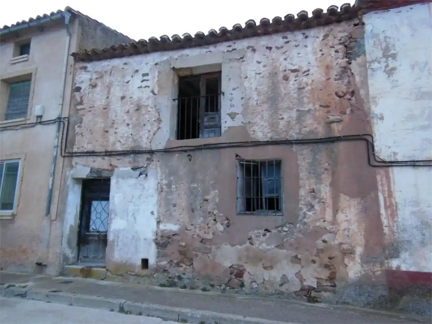Vista exterior de Piso en venta en Matalebreras