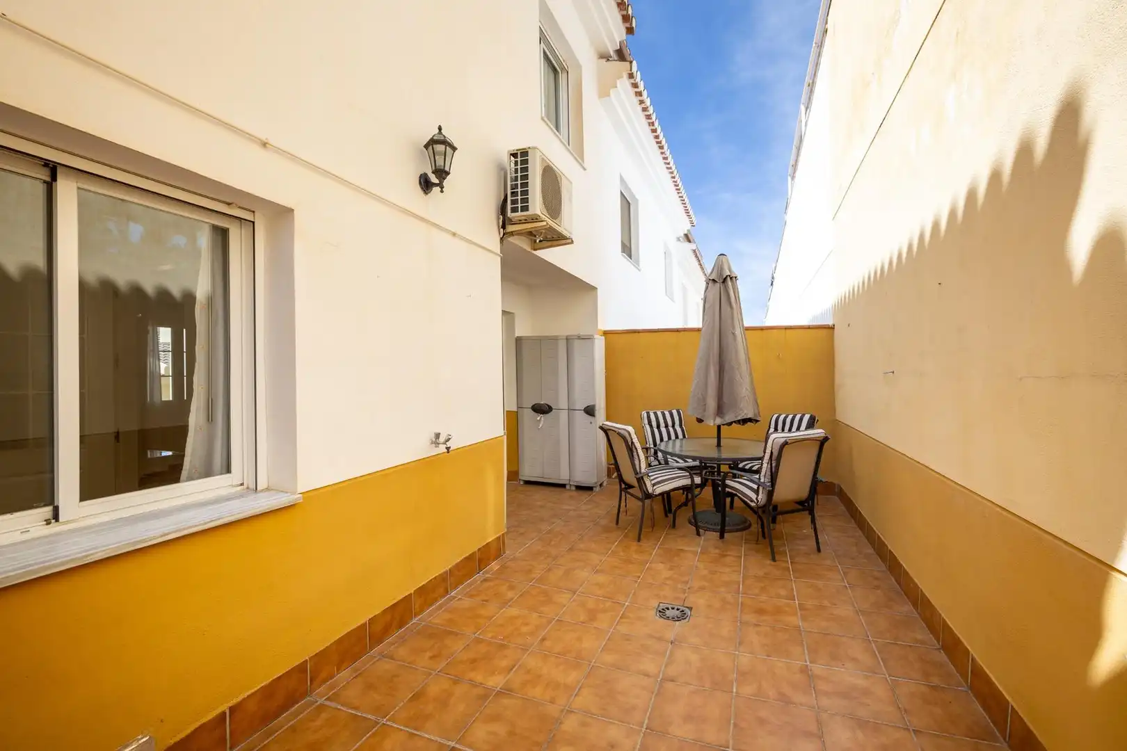 Casa pareada con terraza en venta en MARIA PINET, imagen 15