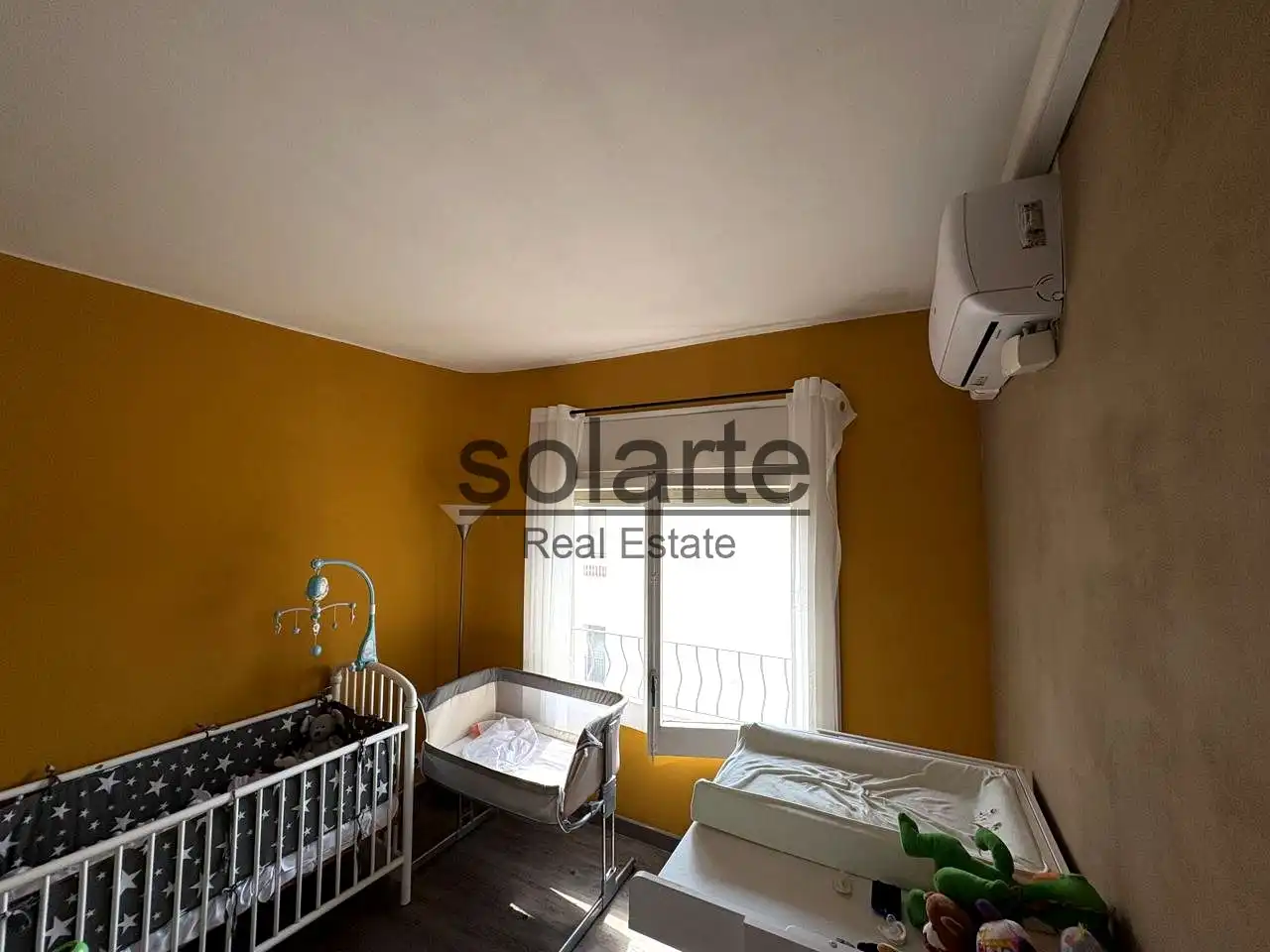 Habitación de Piso en venta en Molins de Rei con Aire acondicionado, Parquet y Terraza