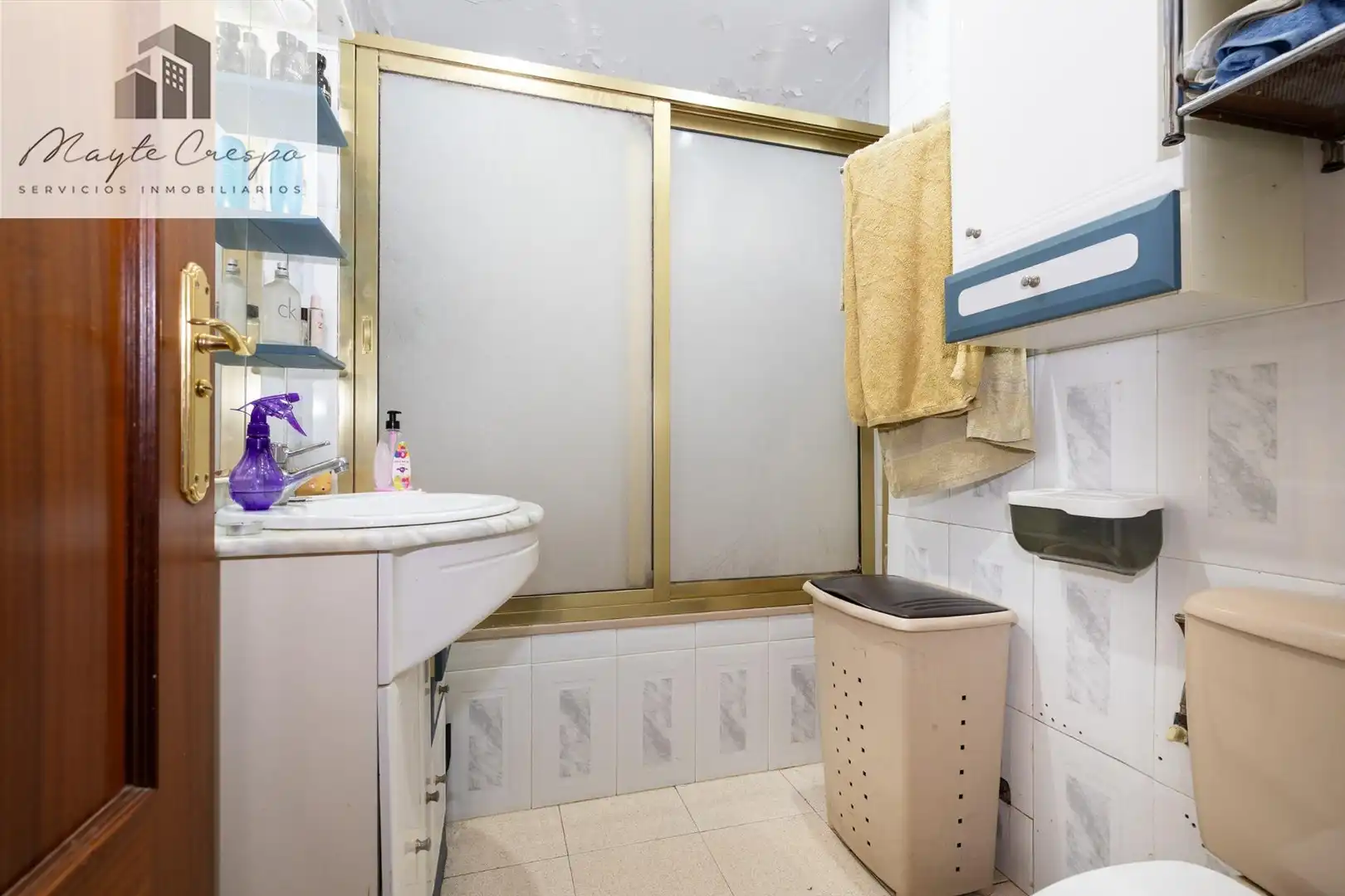 Baño de Piso en venta en La Zubia con Aire acondicionado, Trastero y Balcón