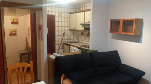 Foto 2 de Apartamento de alquiler en Calle Augusto Junquera, 26, Ciudad Naranco - Prados de La Fuente, Asturias