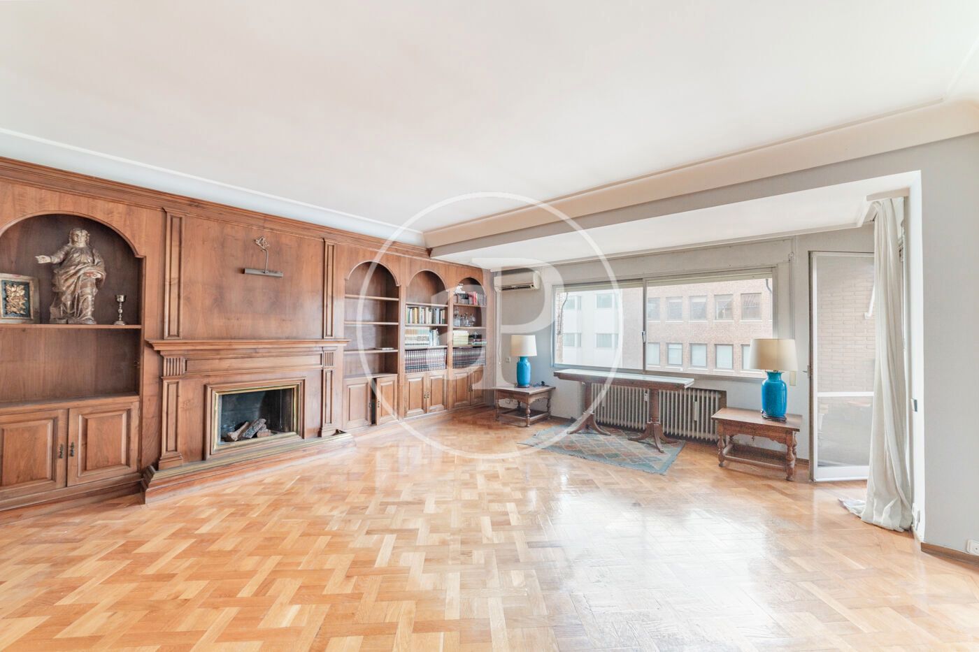 Living room of Flat for sale in  Madrid Capital  with Air Conditioner, Heating and Terrace