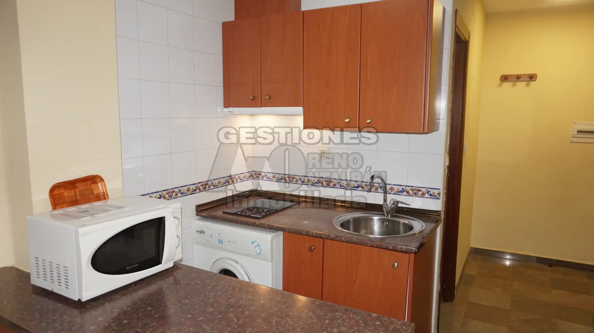 Wohnung zur Miete in Calle Ángel, Centro - Sagrario