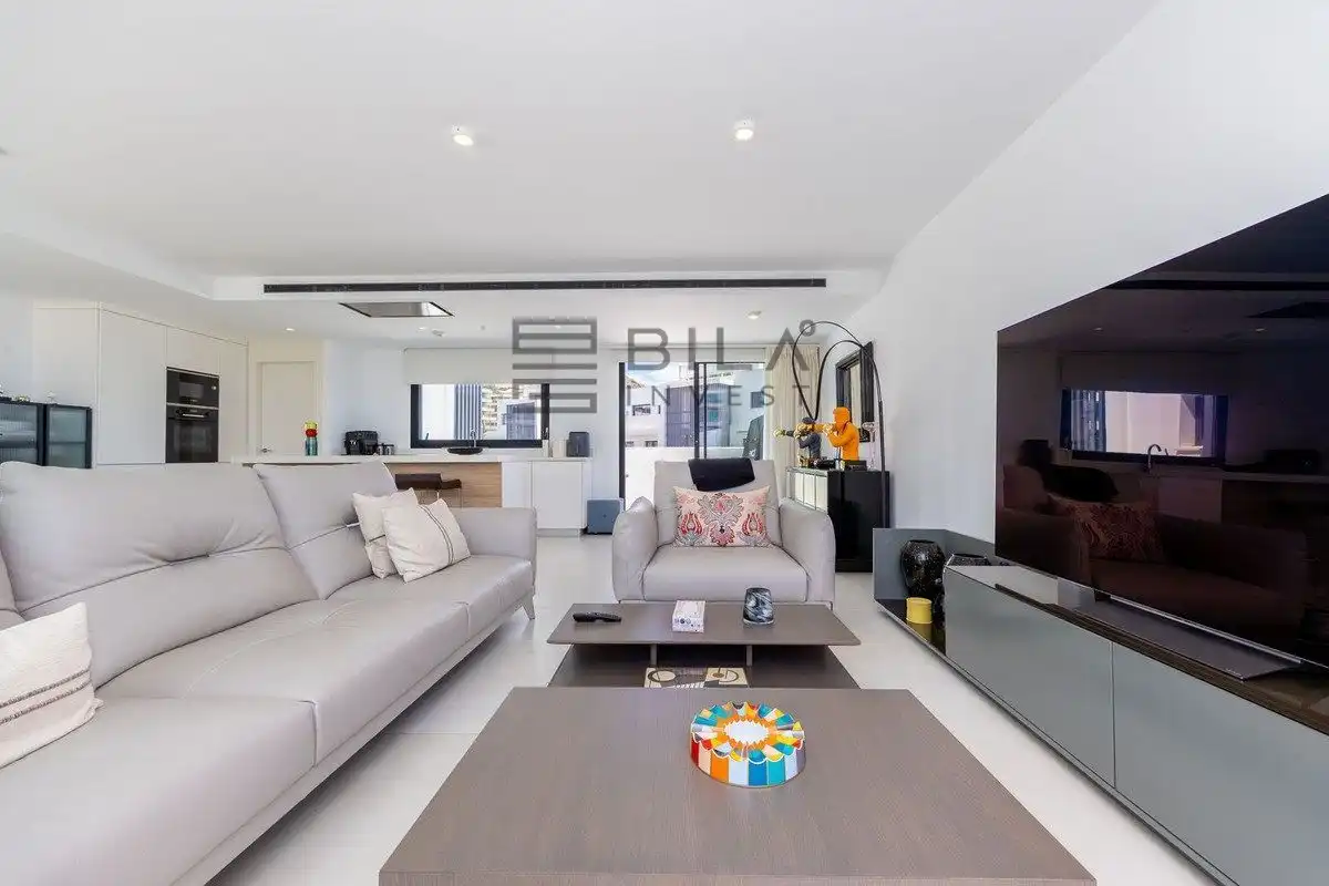 Living room of Attic for sale in Fuengirola  with Air Conditioner, Terrace and Storage room