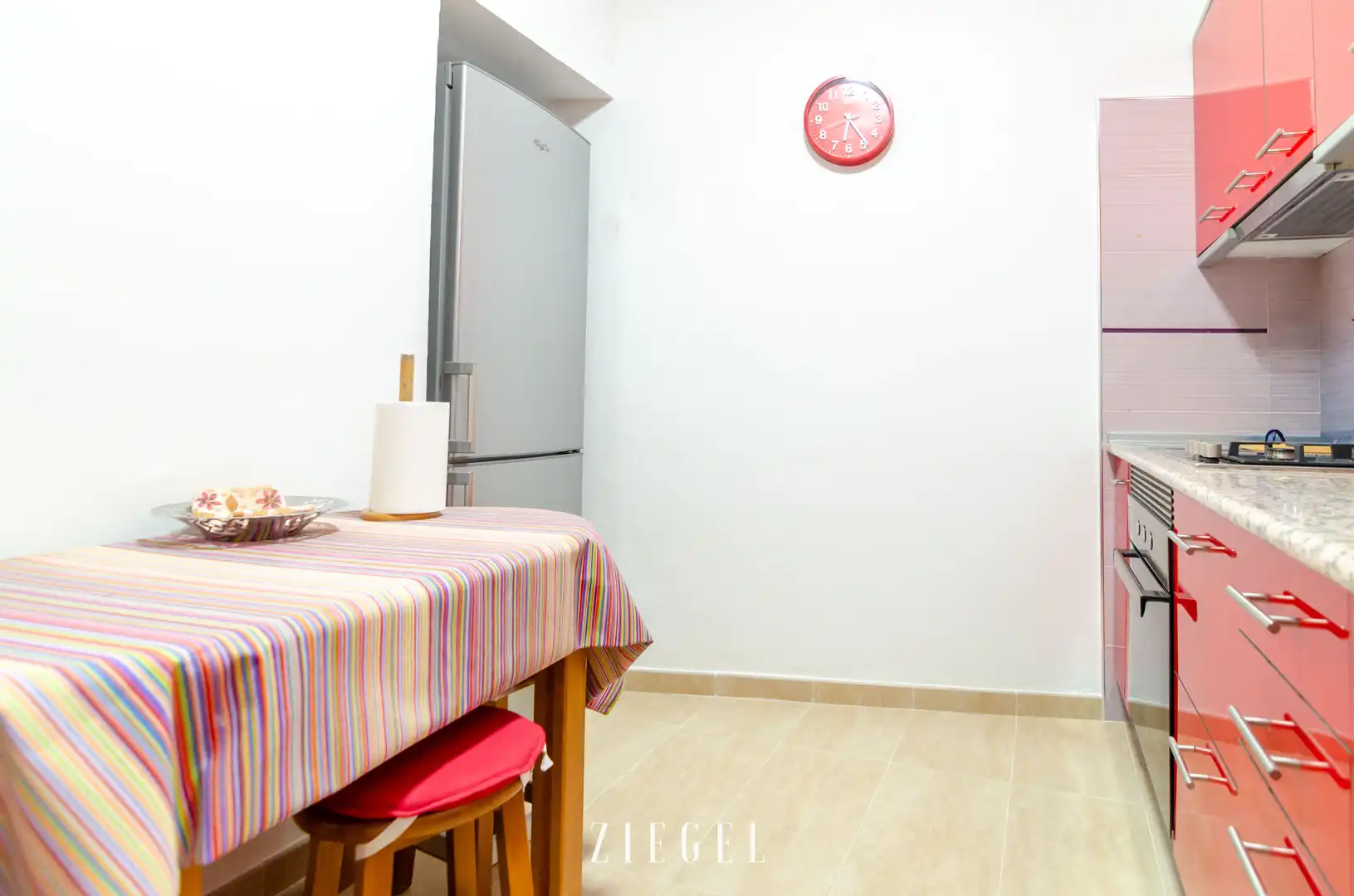 Cuina de Casa o xalet en venda en Las Palmas de Gran Canaria amb Terrassa, Traster i Balcó