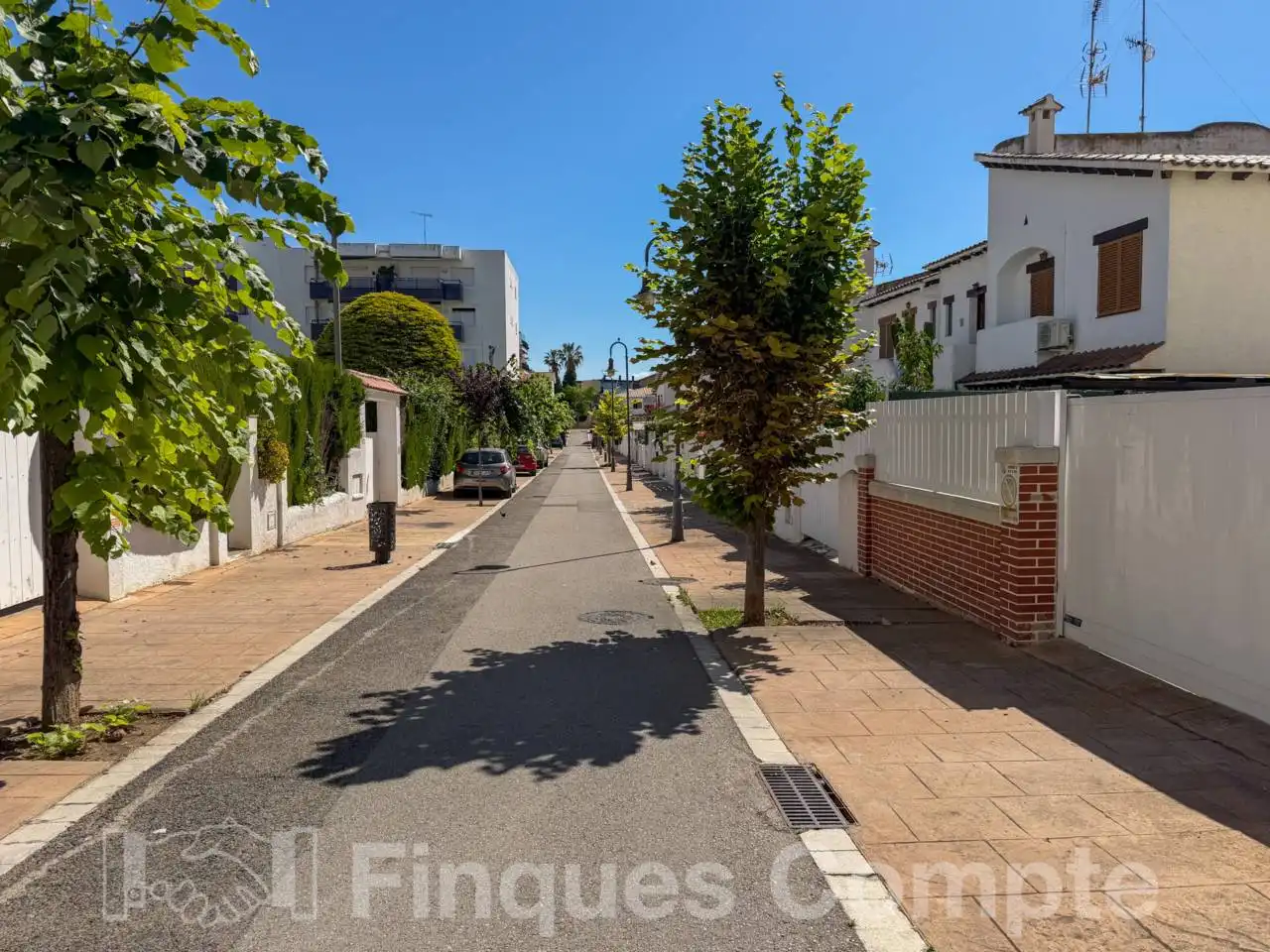 Vista exterior de Apartament en venda en Roda de Berà amb Terrassa i Moblat