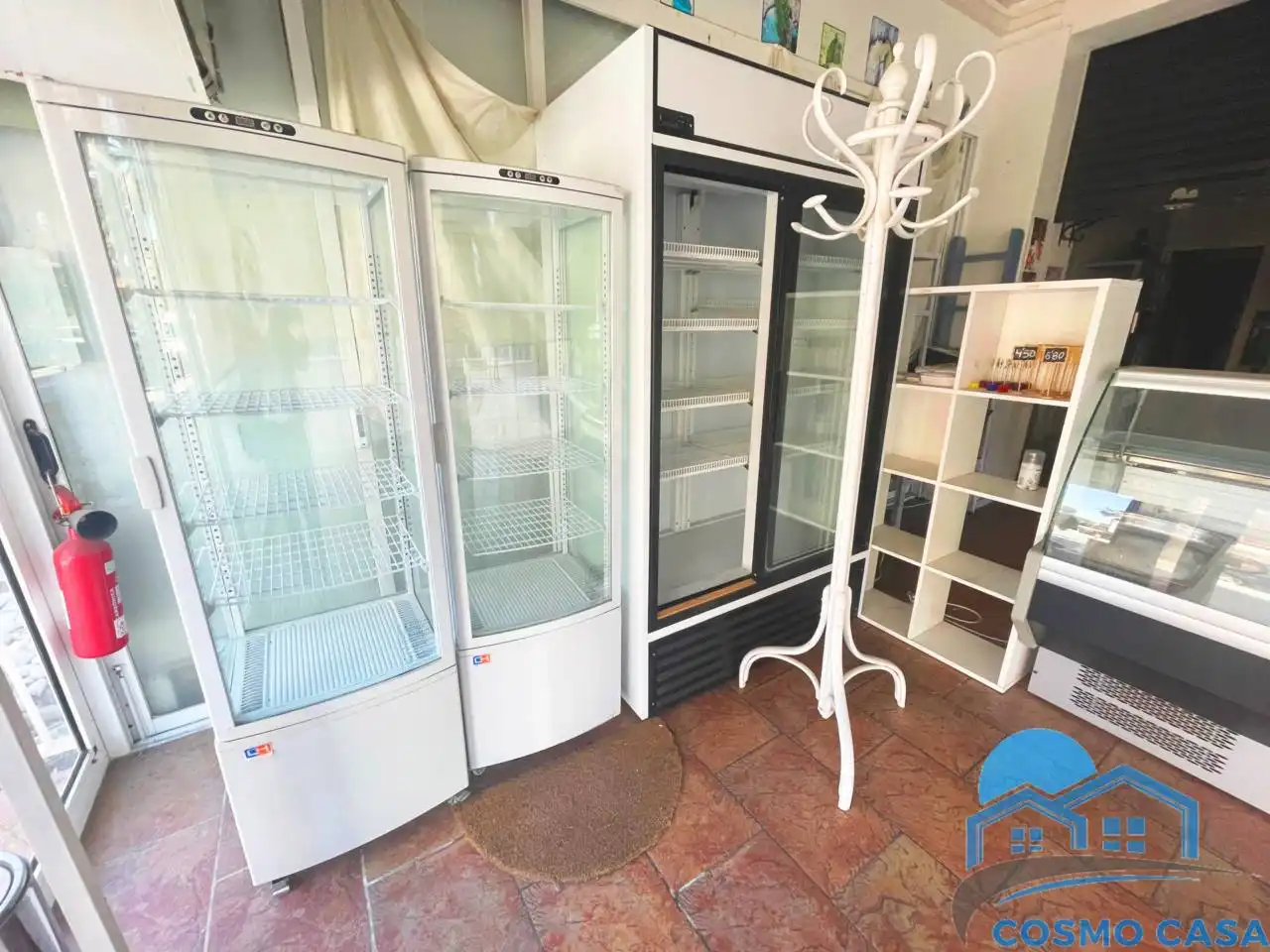 Commercial properties for rent in Salou  with Air Conditioner