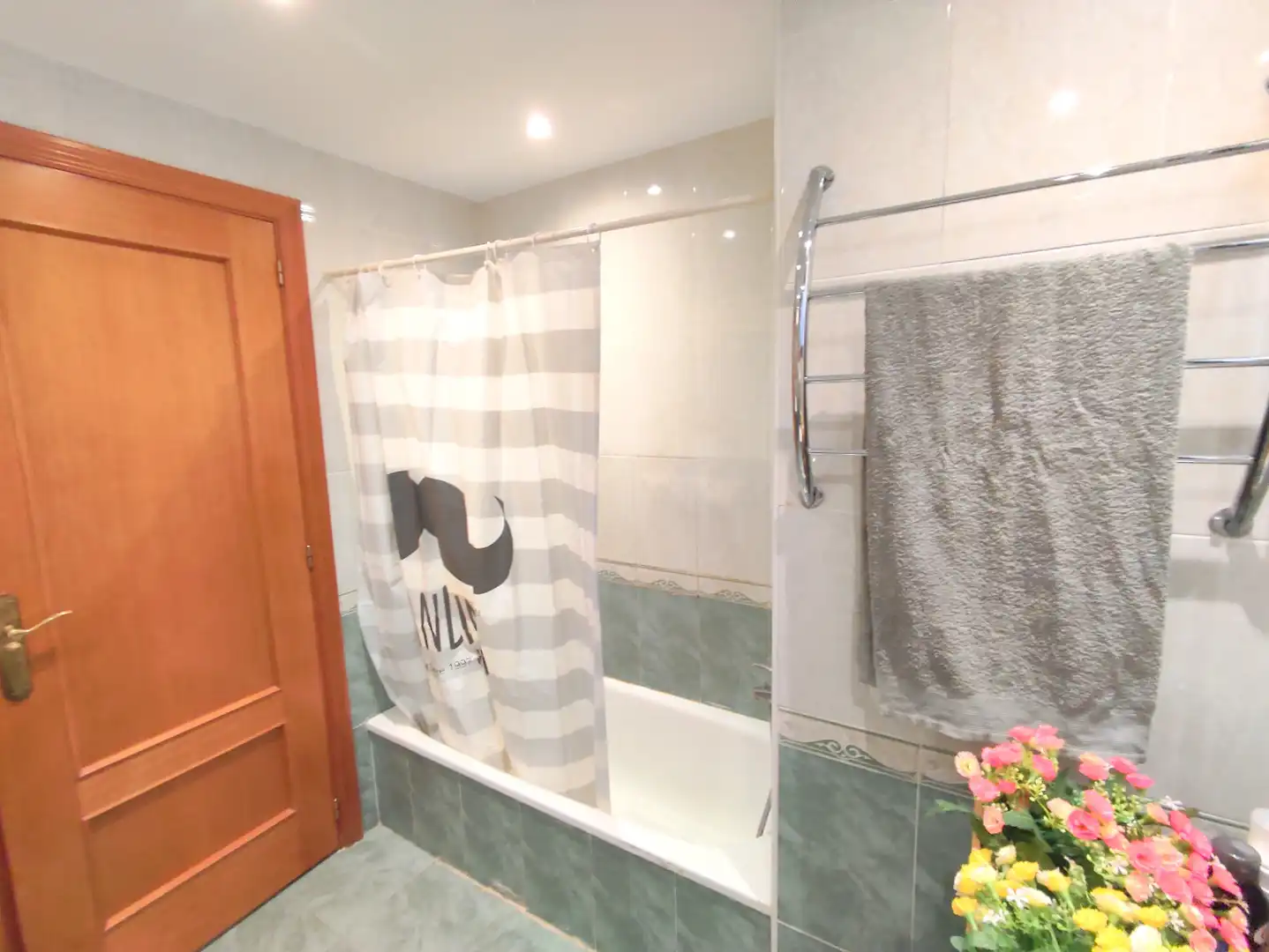 Bathroom of Flat for sale in Puçol  with Air Conditioner, Parquet flooring and Terrace