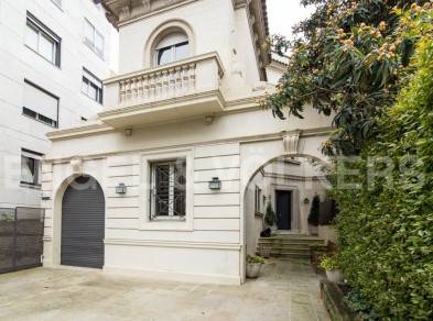 Oficina en Venta en Les Tres Torres