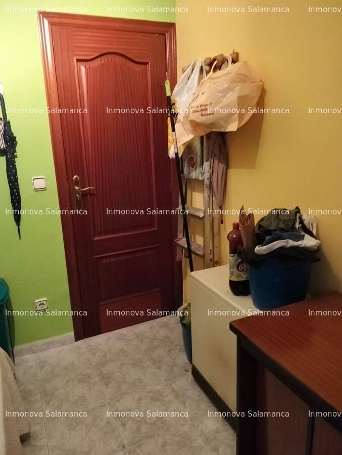 Bedroom of Flat for sale in Salamanca Capital  with Heating