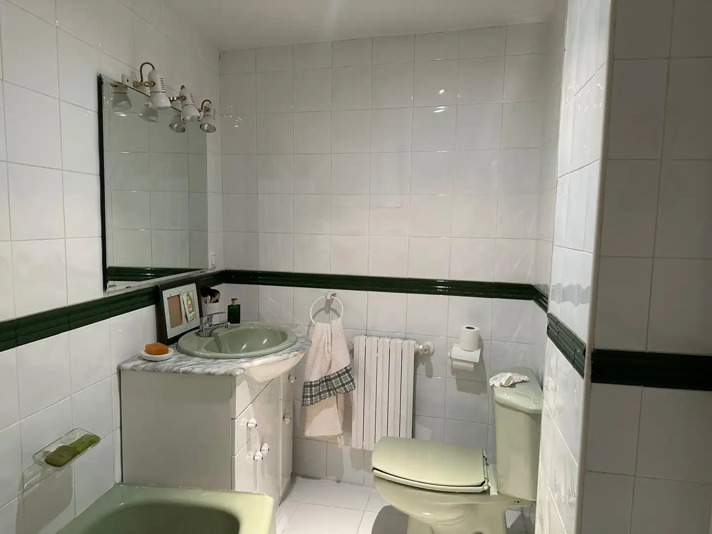 Badezimmer von Wohnung zum Verkauf in Ciudad Real mit Klimaanlage, Heizung und Terrasse