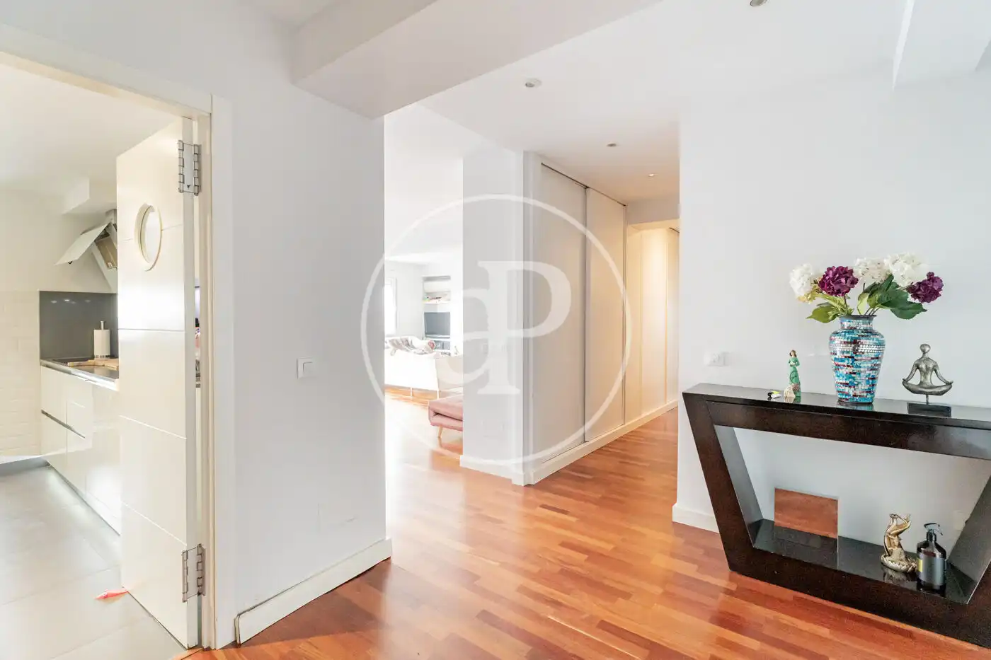 Wohnung zum Verkauf in Madrid mit Klimaanlage und Heizung