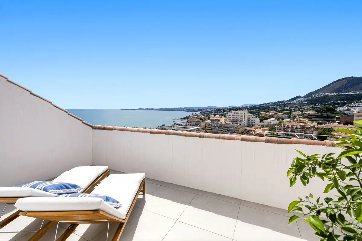 Àtic amb piscina en venda a Puerto Marina, imagen 7