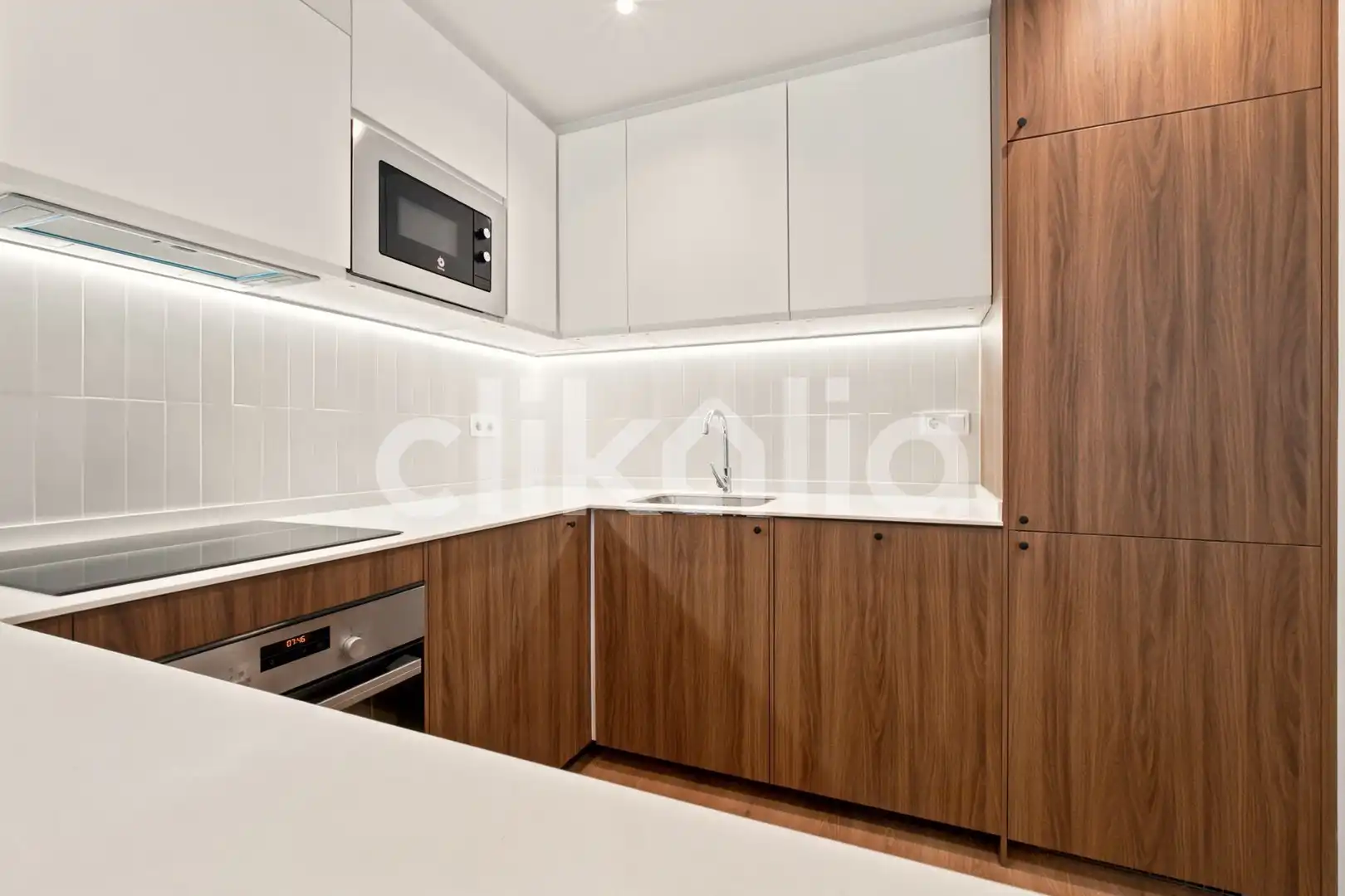 Cuina de Pis en venda en Madrid amb Aire condicionat, Calefacció i Terrassa