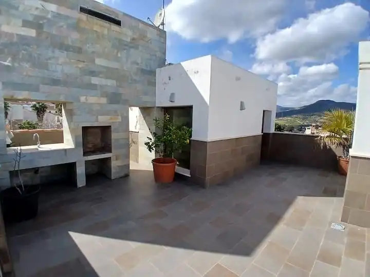 Terraza de Casa o chalet de alquiler en Casabermeja con Aire acondicionado, Jardín privado y Piscina
