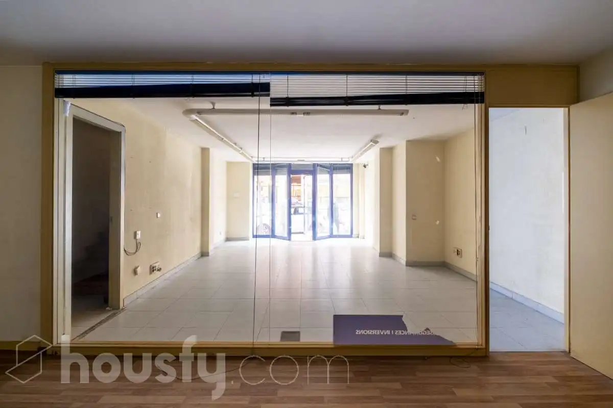 Local comercial en venda a Carrer de Mossèn Andreu ., imagen 7