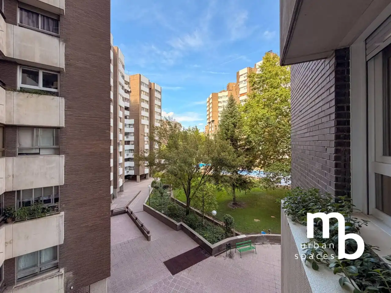 Exterior view of Flat for rent in Fuencarral - El Pardo