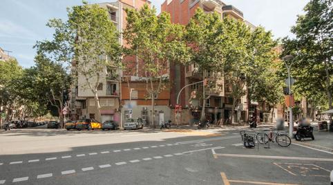 Foto 4 de Edifici en venda a El Camp de l'Arpa del Clot, Barcelona