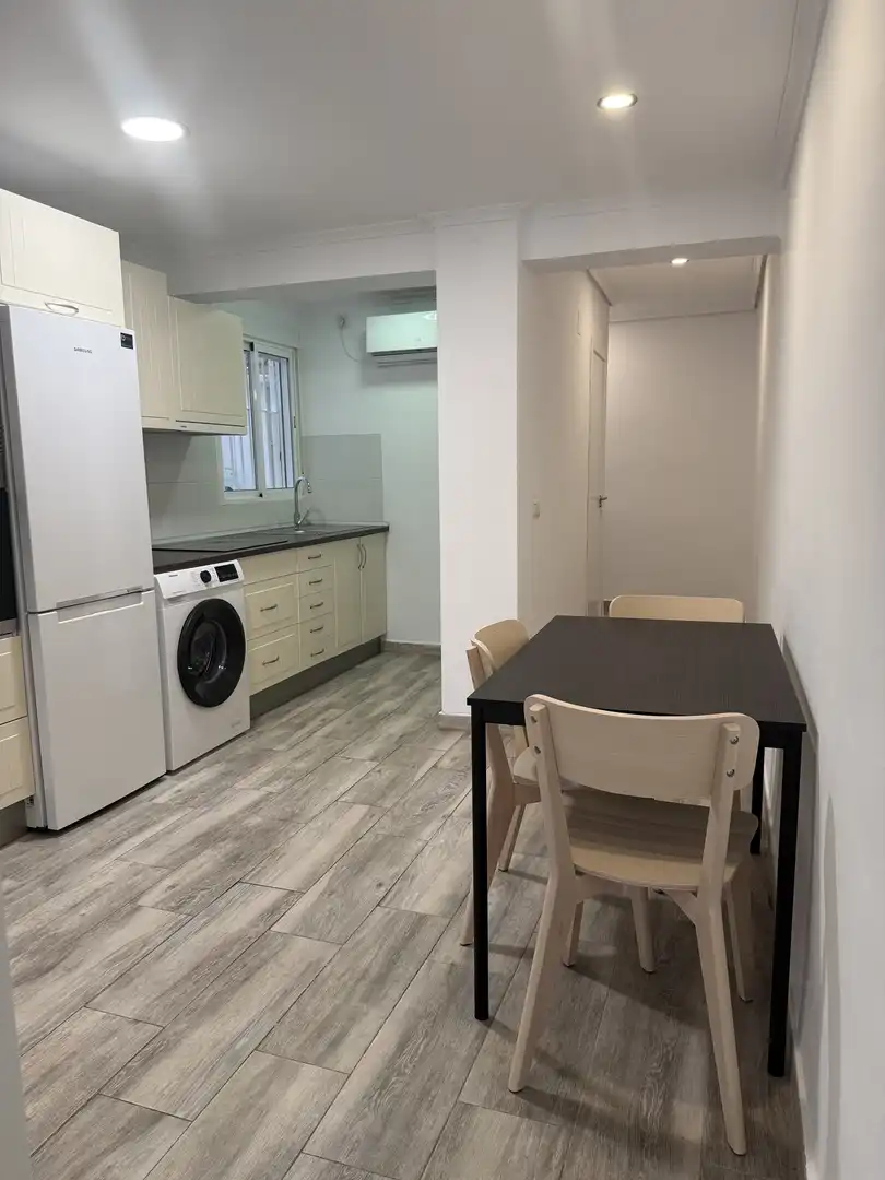 Küche von Wohnung zur Miete in  Valencia Capital mit Klimaanlage