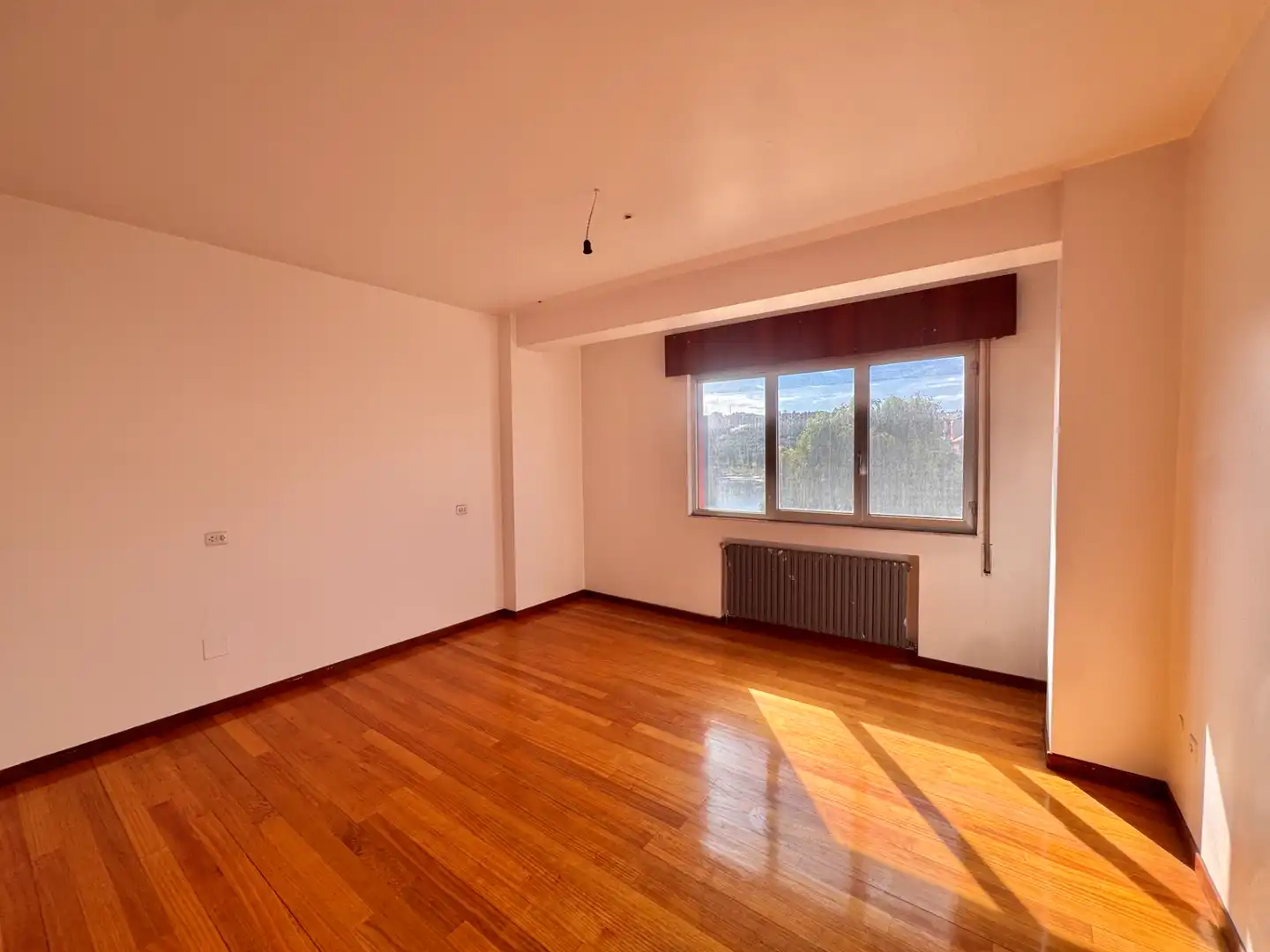 Habitación de Piso en venta en Pastoriza