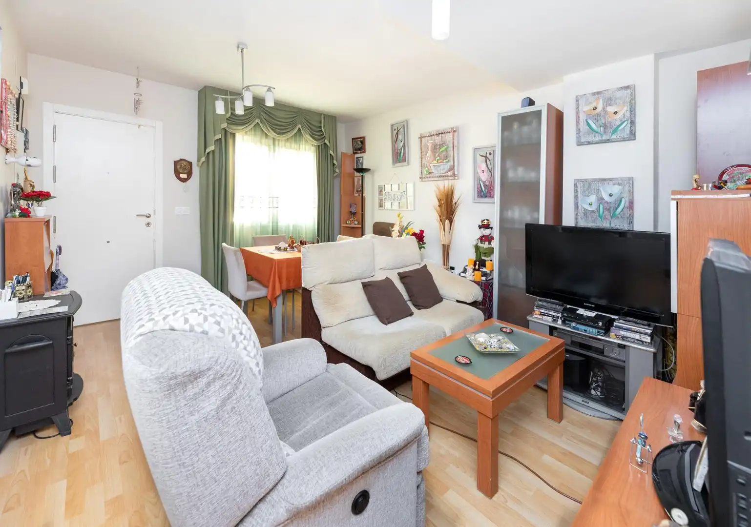 Sala de estar de Piso en venta en Cúllar Vega con Trastero